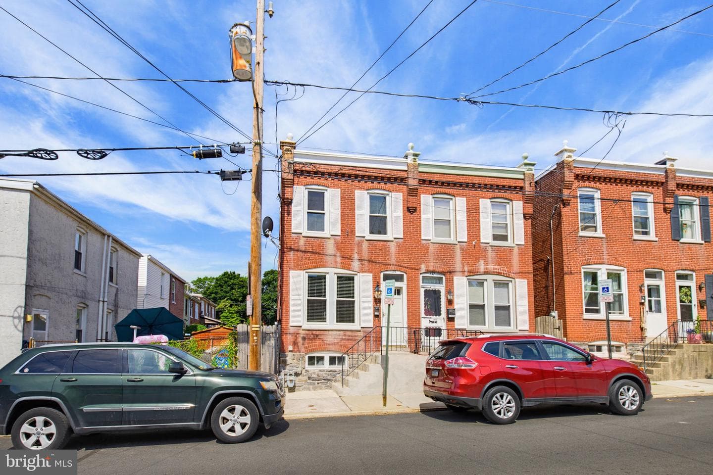 139 Crystal Street photo 32