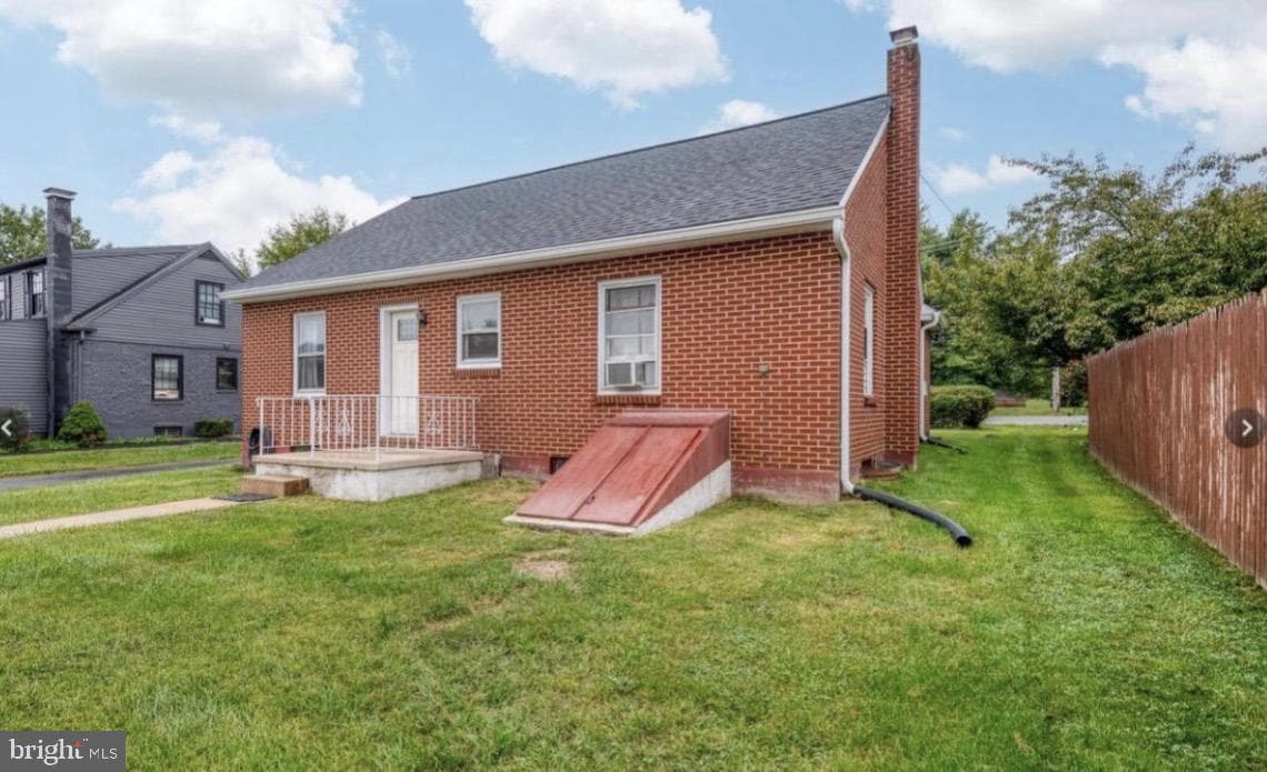 923 Rohrerstown Road photo 15