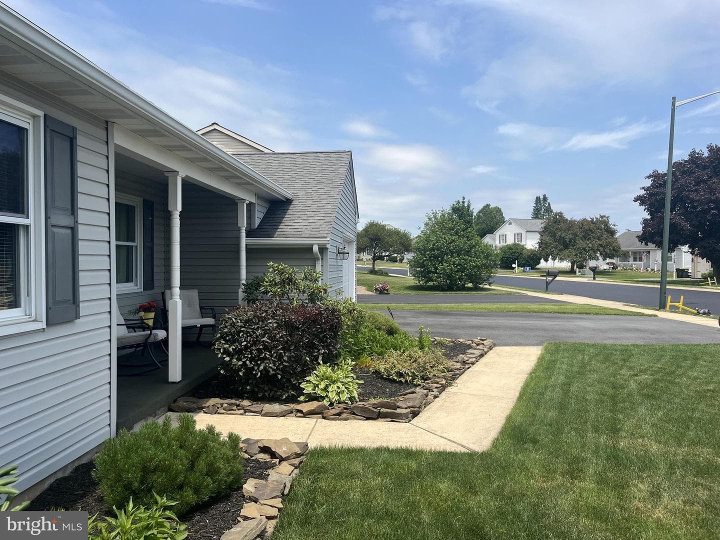 306 Willow Lane photo 4