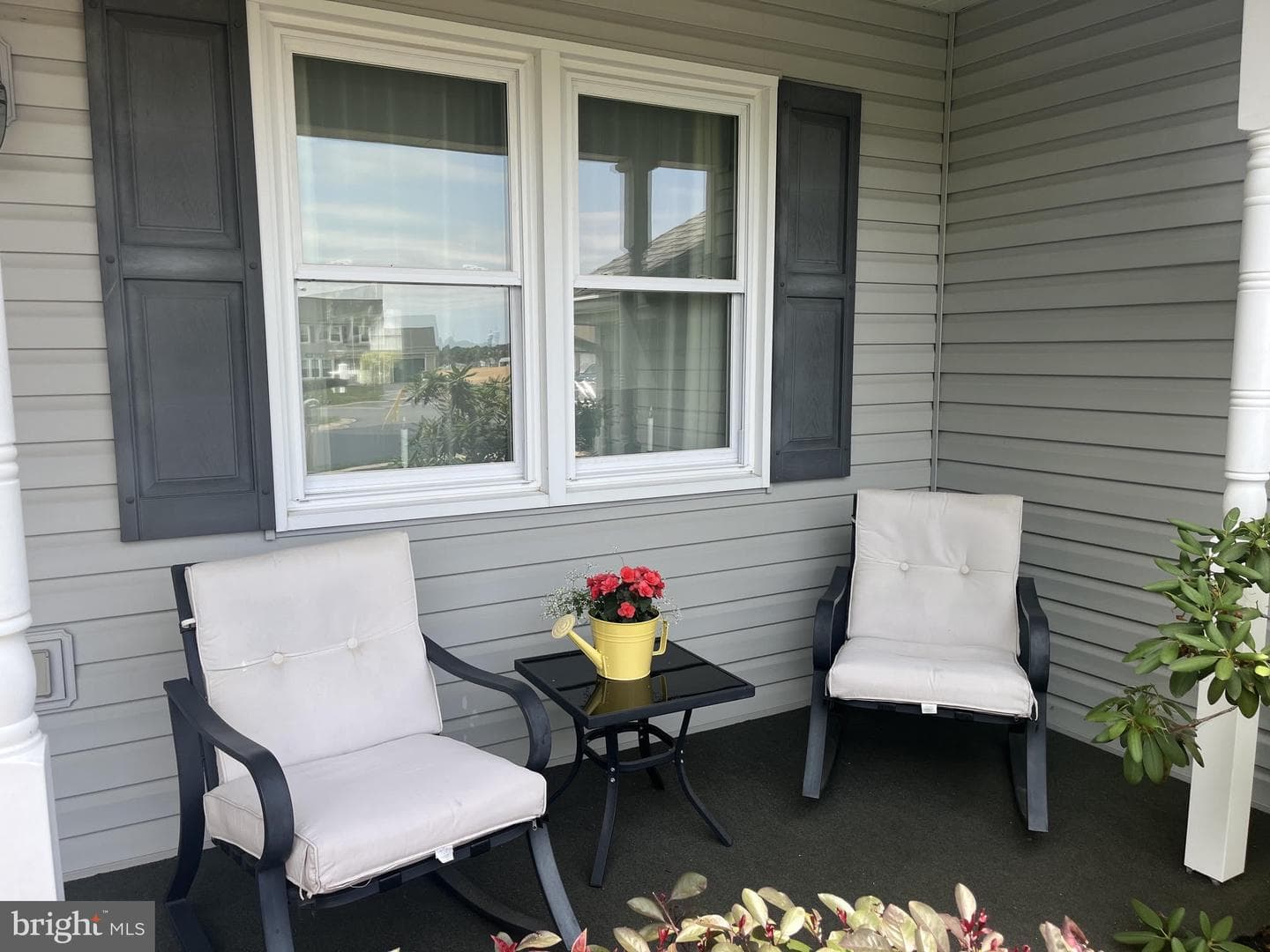 306 Willow Lane photo 5