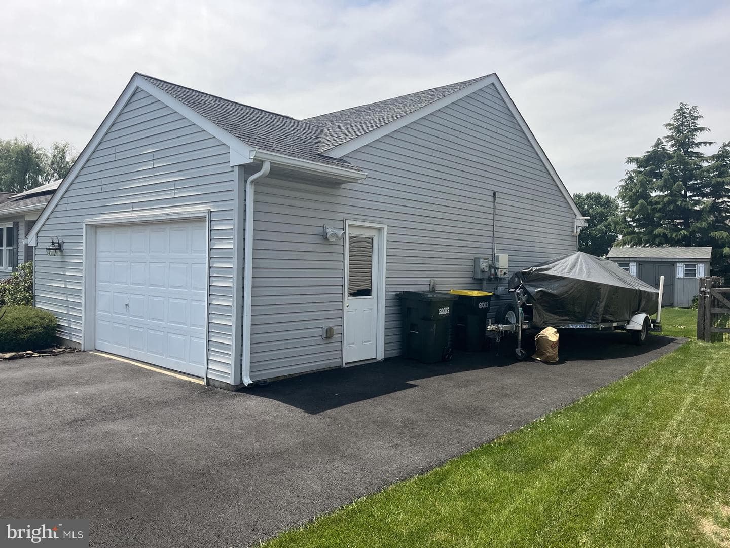 306 Willow Lane photo 6