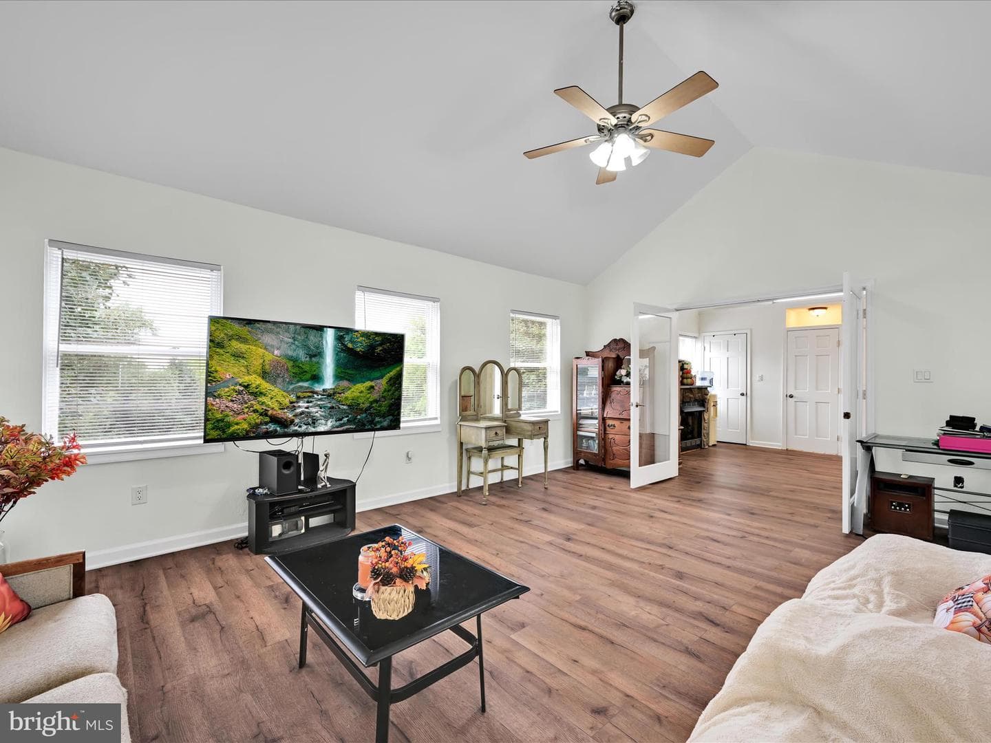 742 Power Road photo 11