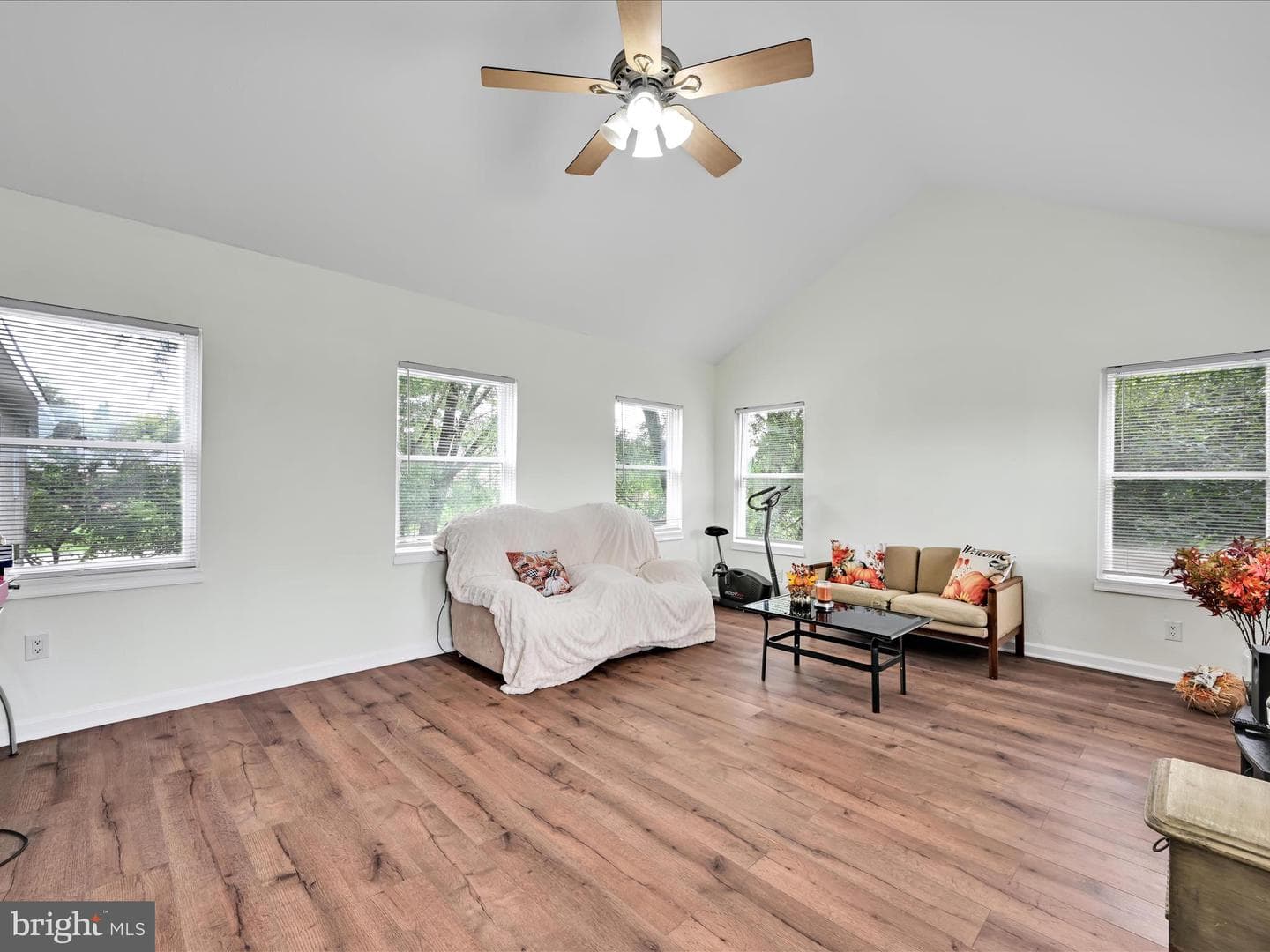 742 Power Road photo 12