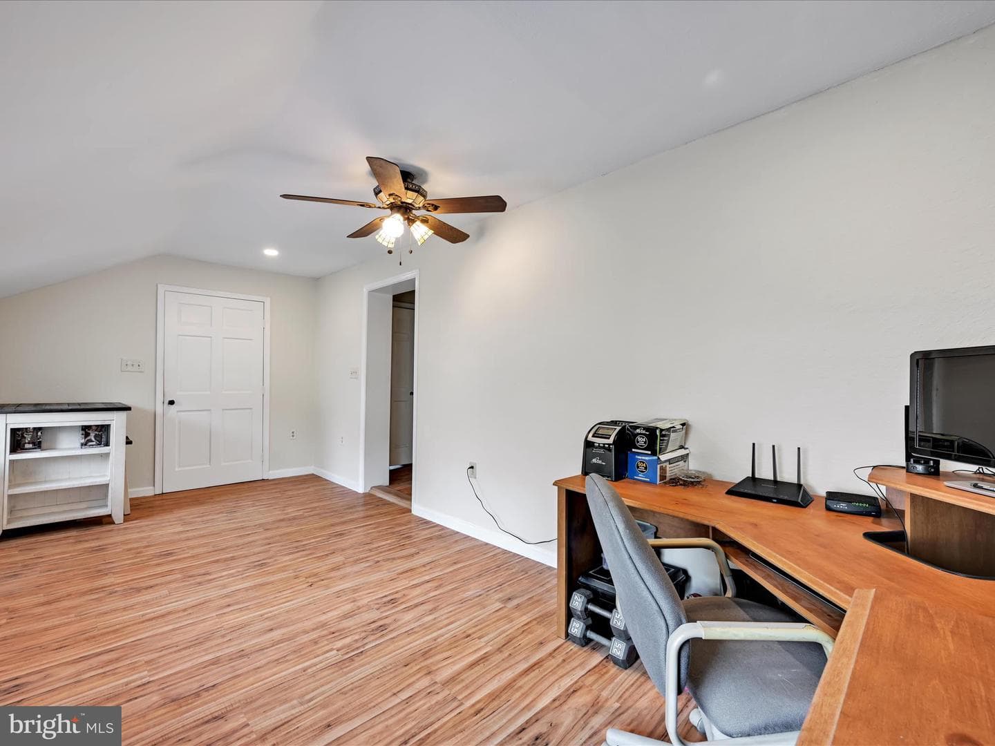 742 Power Road photo 37