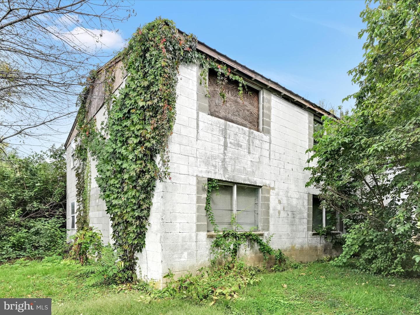 742 Power Road photo 49