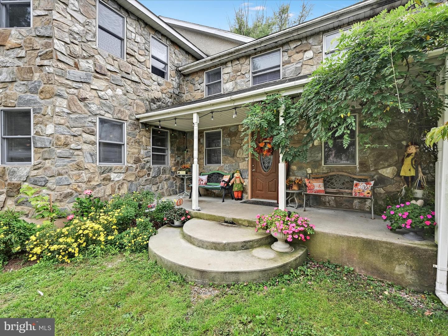 742 Power Road photo 5