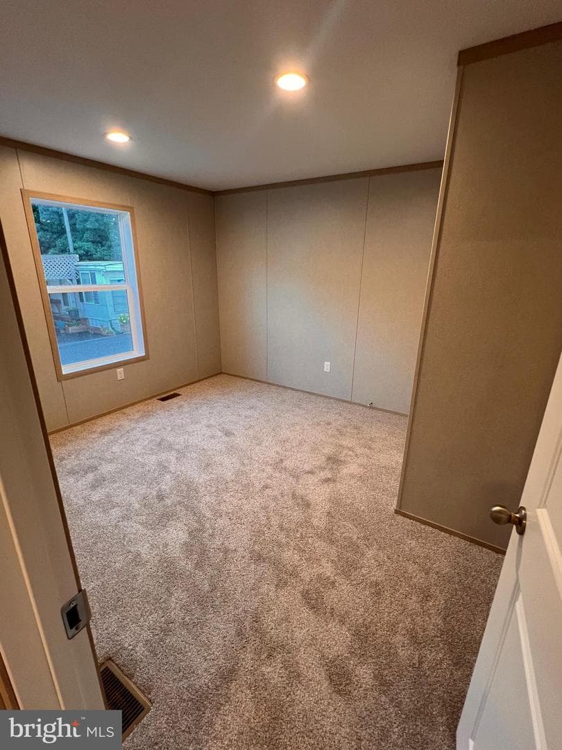 1136 Steinmetz Road #7 photo 12