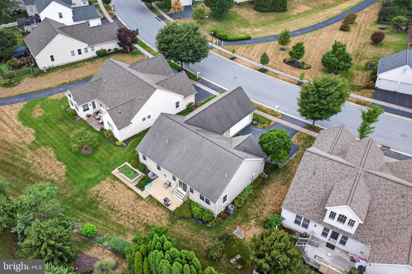 1133 Brighton Avenue photo 40