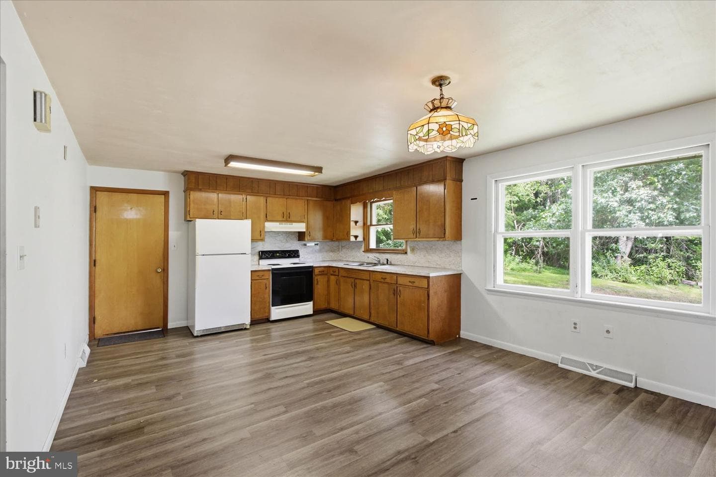 329 Fairview Drive photo 14