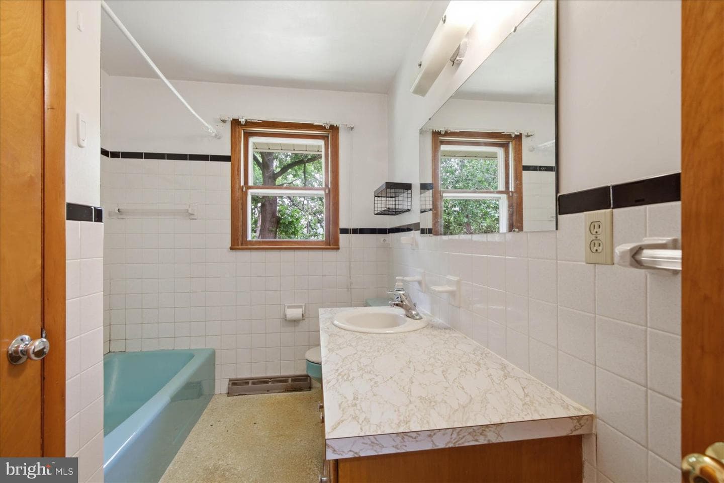329 Fairview Drive photo 20