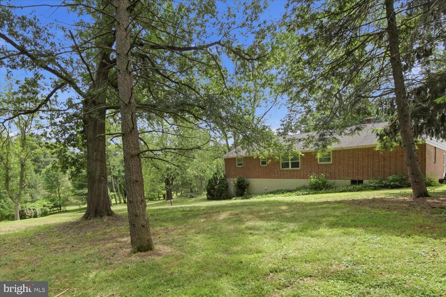 329 Fairview Drive photo 35