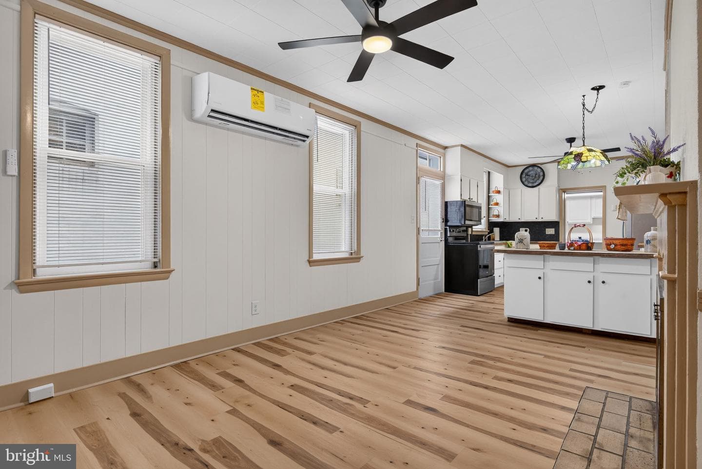 325 Cherry Street photo 13