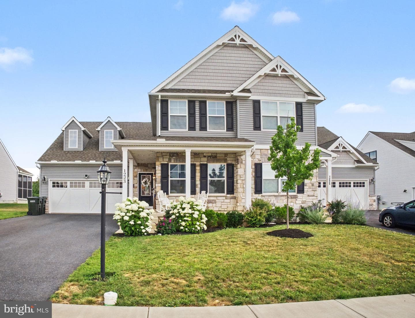 1223 Hershey Lane photo 3