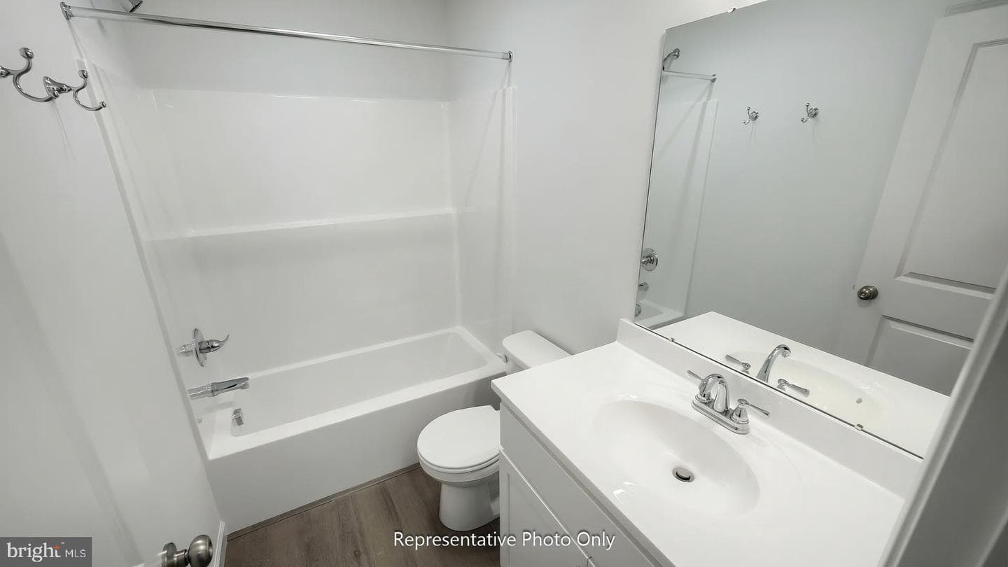 38 N Conifer Drive photo 13