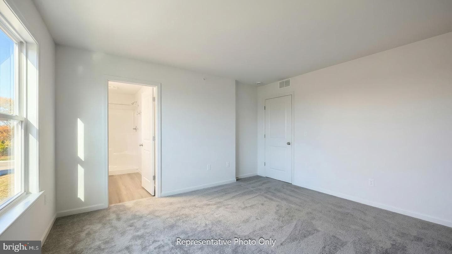 38 N Conifer Drive photo 15