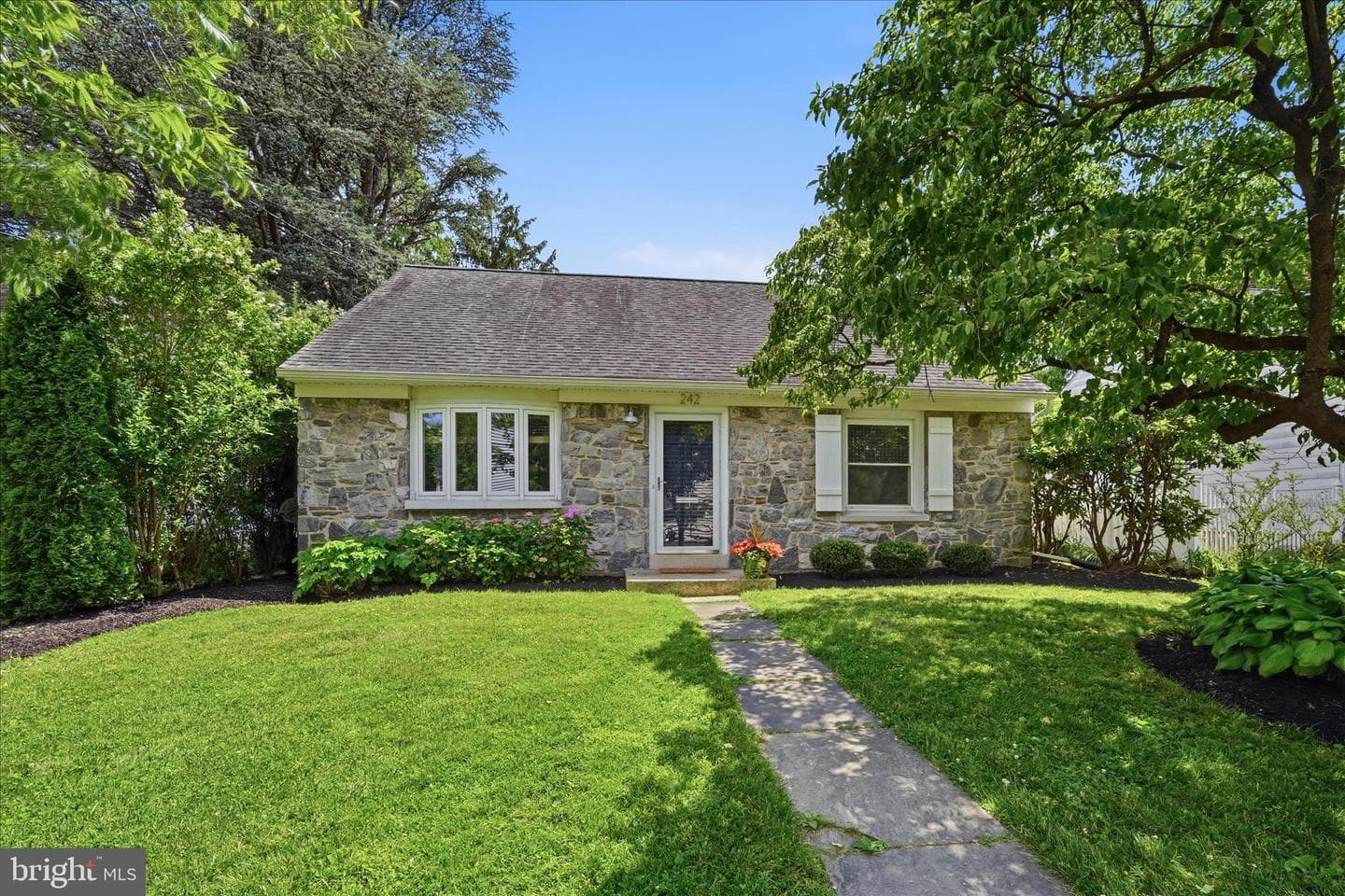 242 Elizabeth Drive