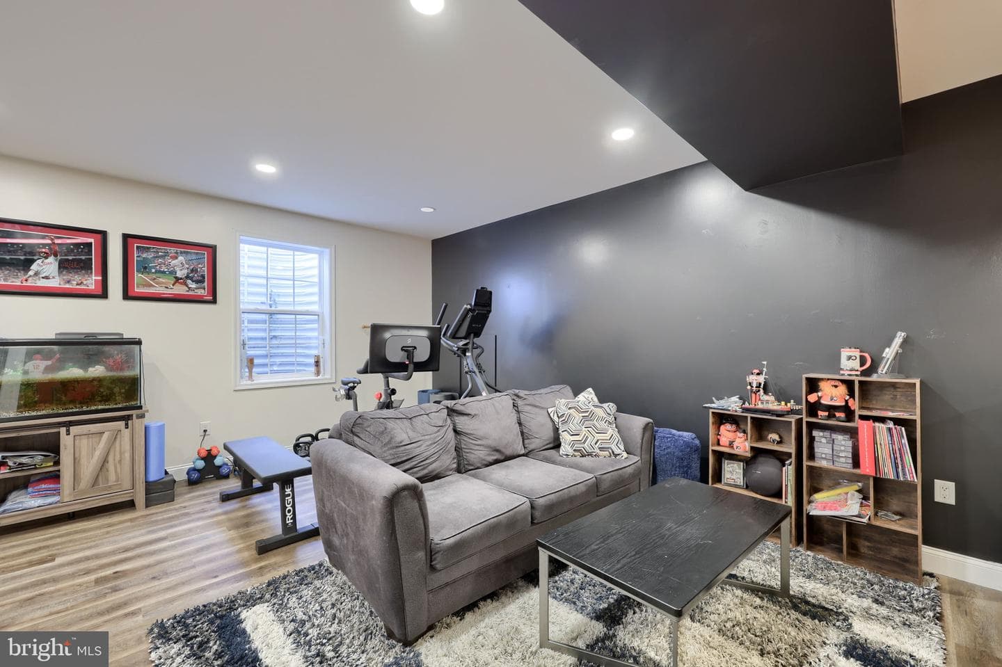 141 E Valley Road photo 28
