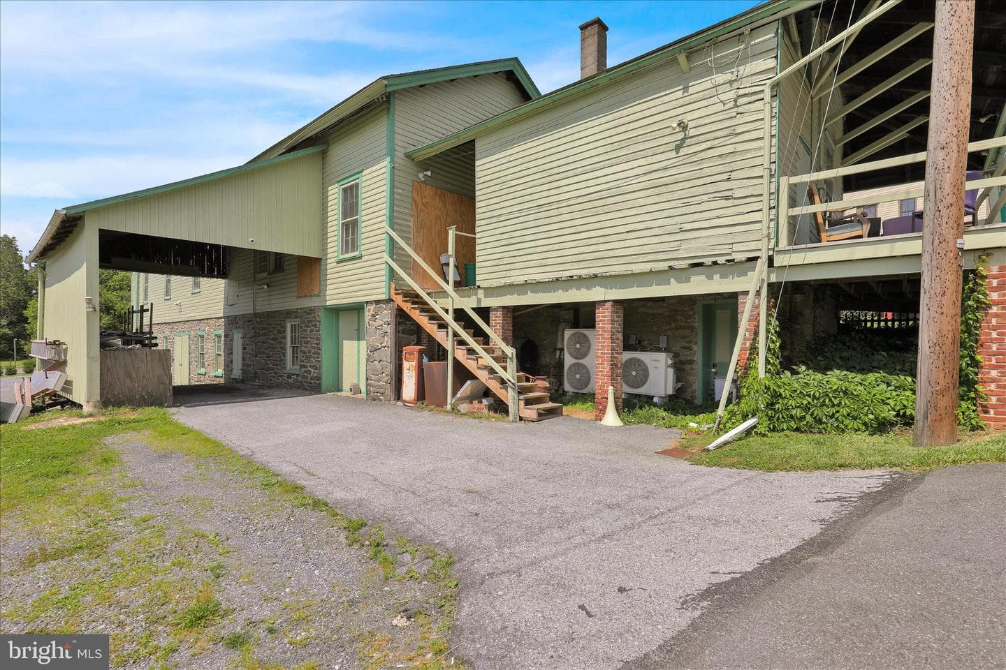 400 Baumgardner Road photo 20