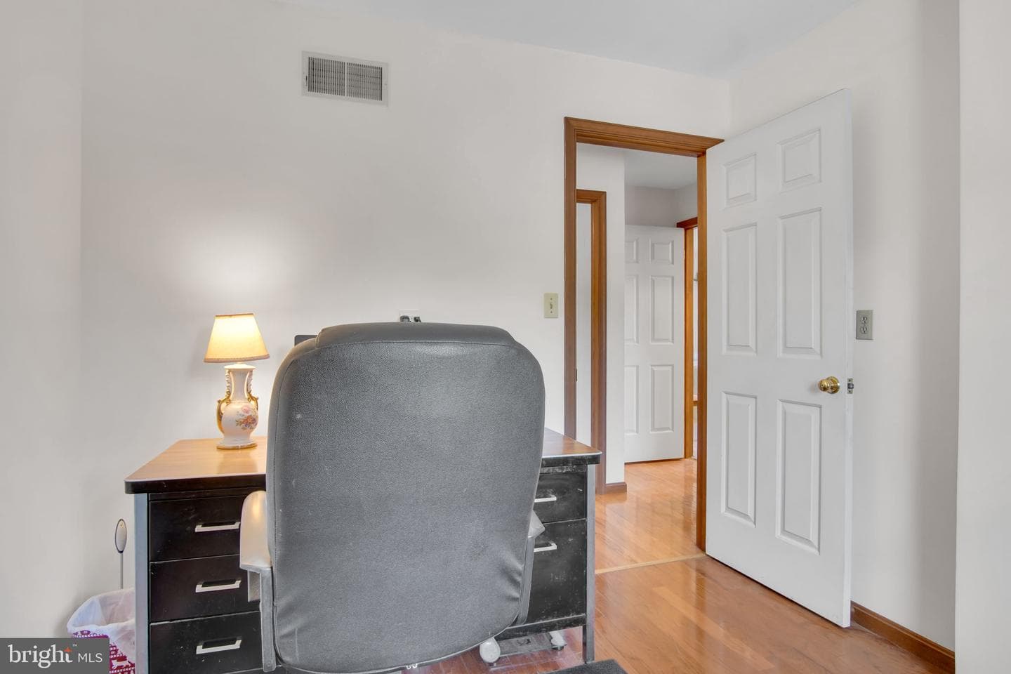 814 S Cedar Street photo 30