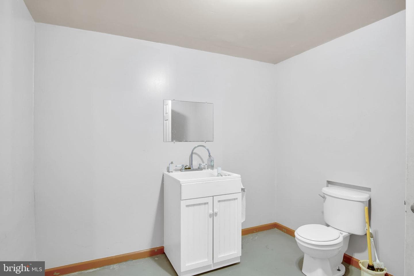 814 S Cedar Street photo 46