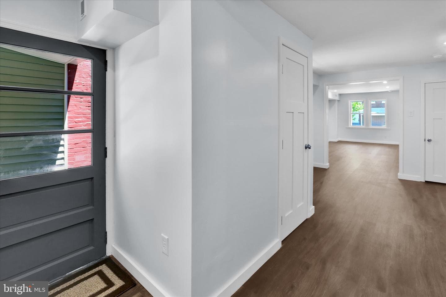 513 Manor Street photo 16