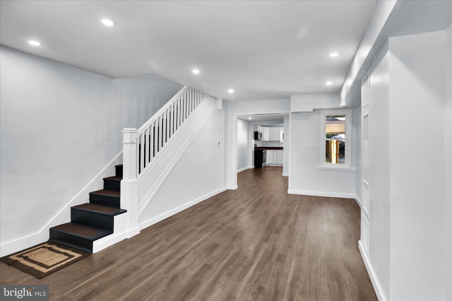 513 Manor Street photo 4