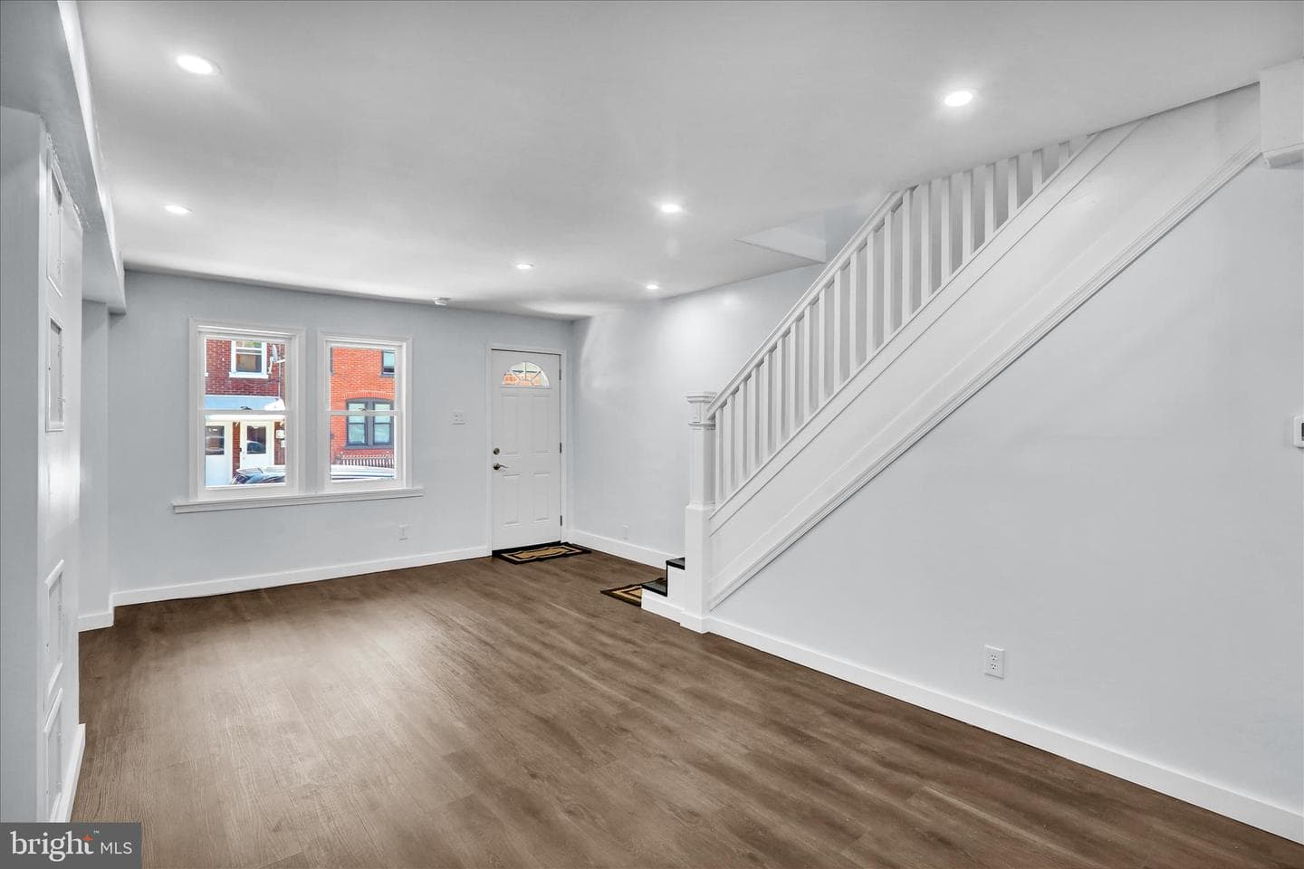 513 Manor Street photo 6