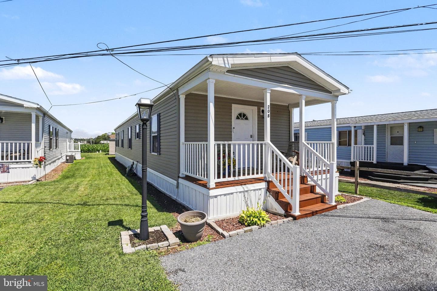 208 Tina Lane photo 3