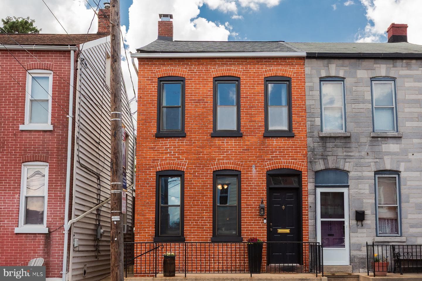 150 S 8th Street