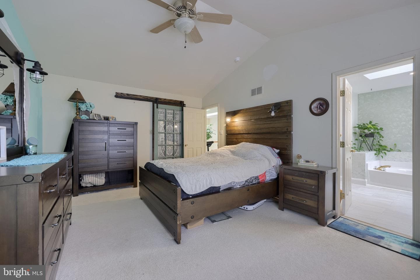 102 River Bend Park photo 28