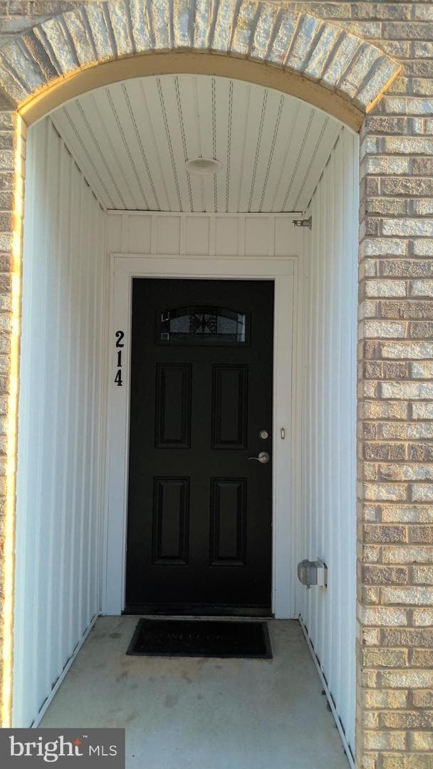 214 Mayer Place photo 3