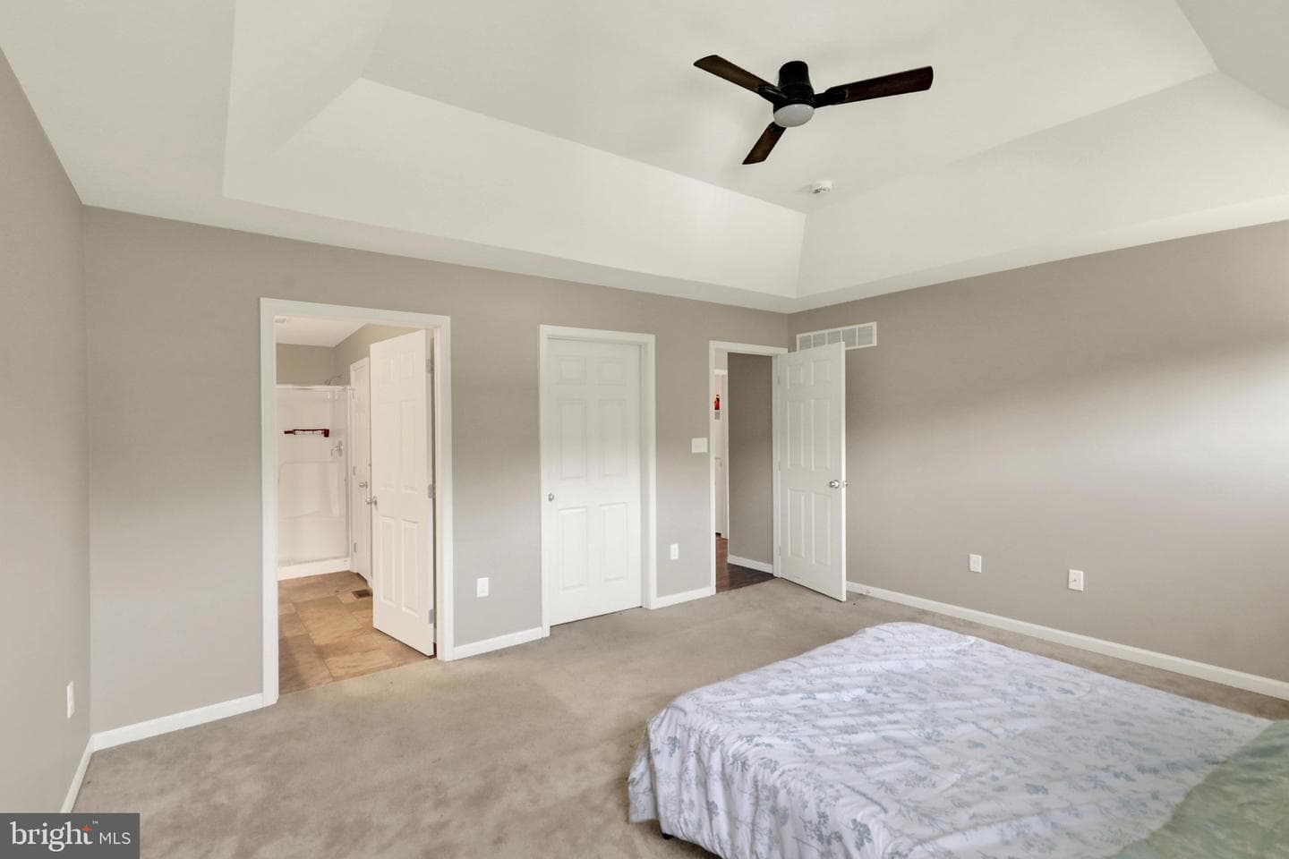 2 Rollingview Lane photo 14