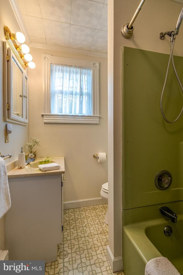 120 W Lemon Street photo 37