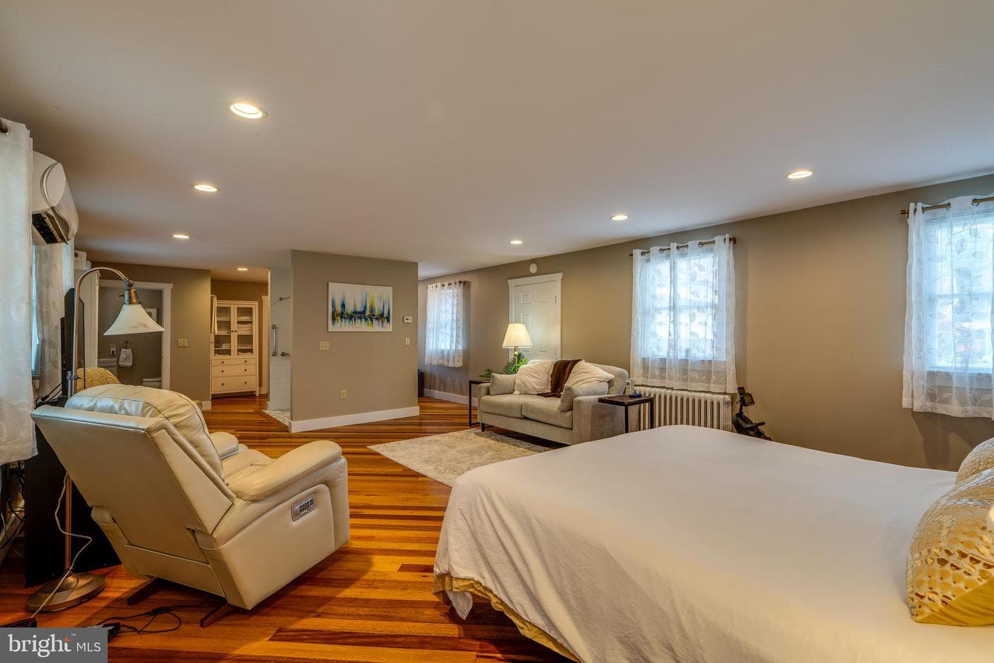 120 W Lemon Street photo 47
