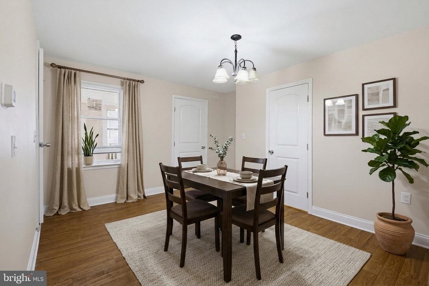 18 Lancaster Avenue photo 4