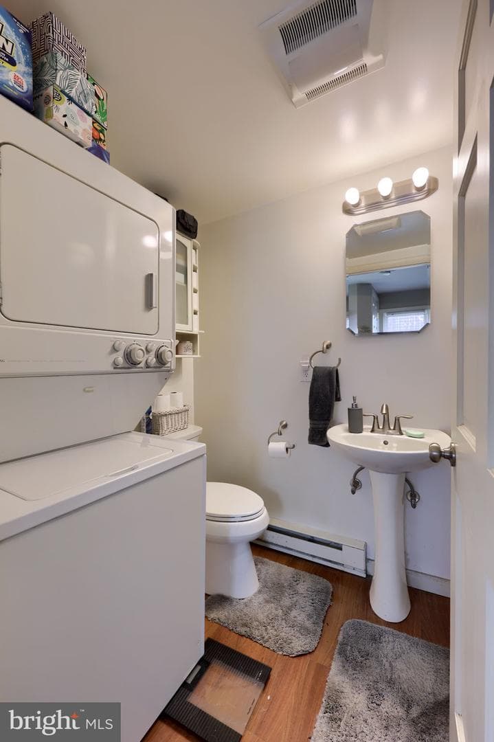 251 S Charlotte Street photo 24