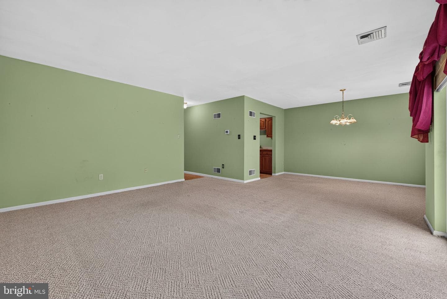 136 Rockford Square photo 8