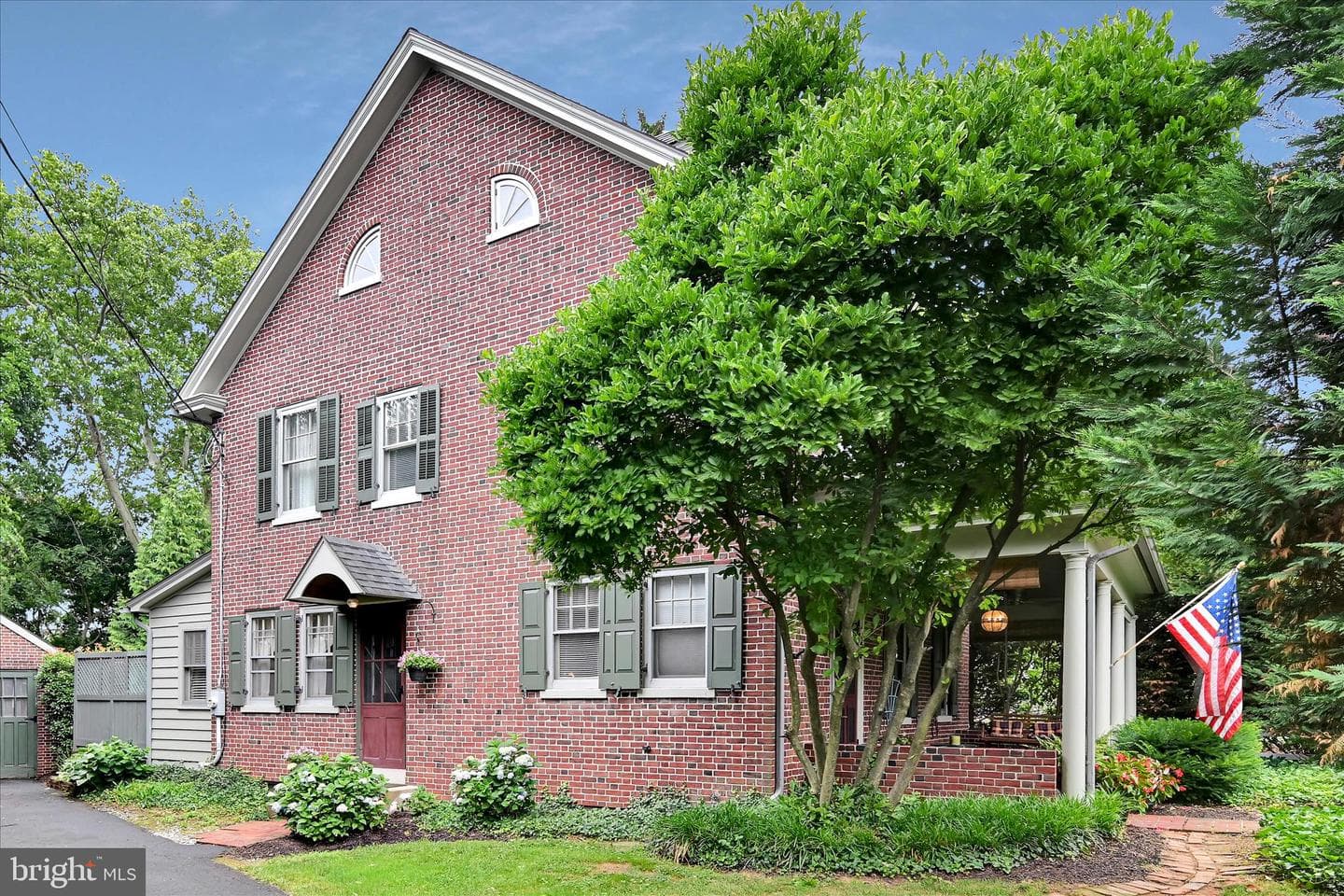 11 Union Avenue photo 47