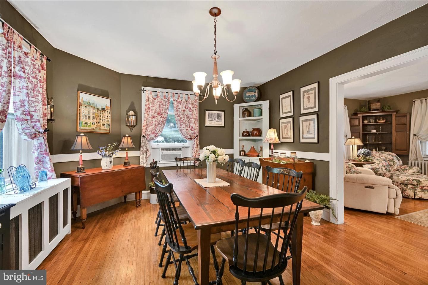 11 Union Avenue photo 60