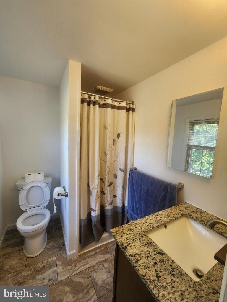 2132 Lyndell Drive photo 32