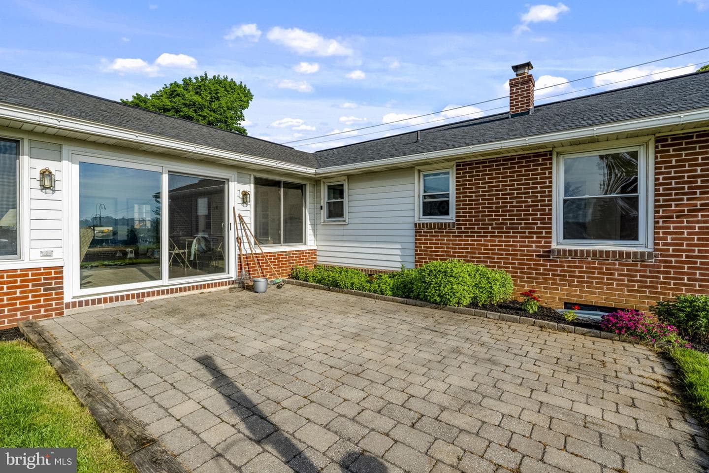 2136 Hobson Road photo 10