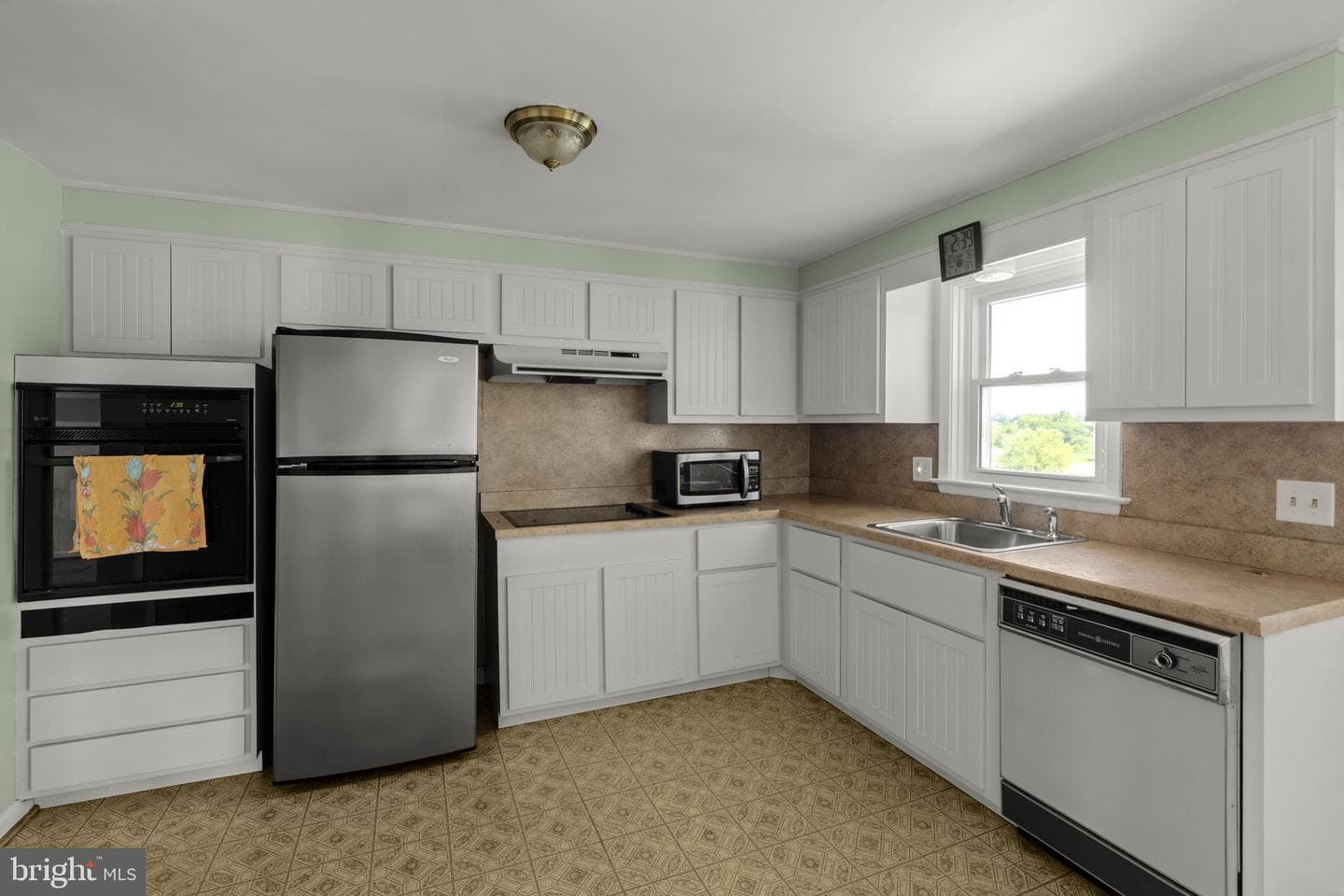 2136 Hobson Road photo 27