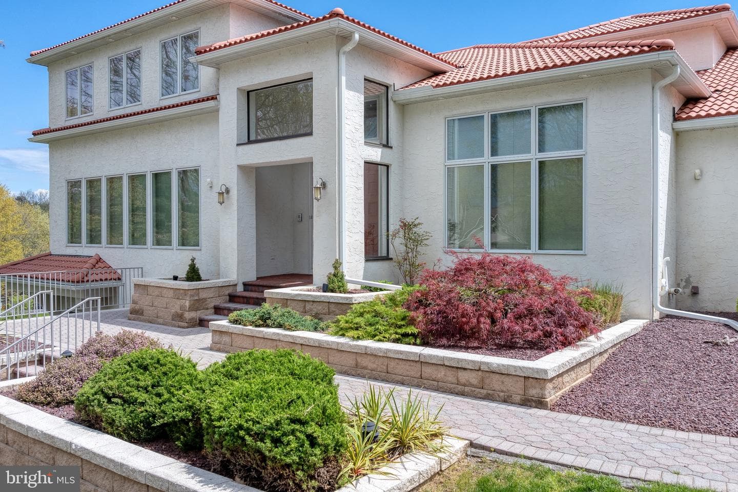 23 Deerfield Road photo 8