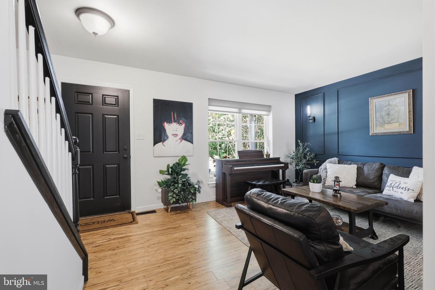 230 Cambridge Lane photo 8