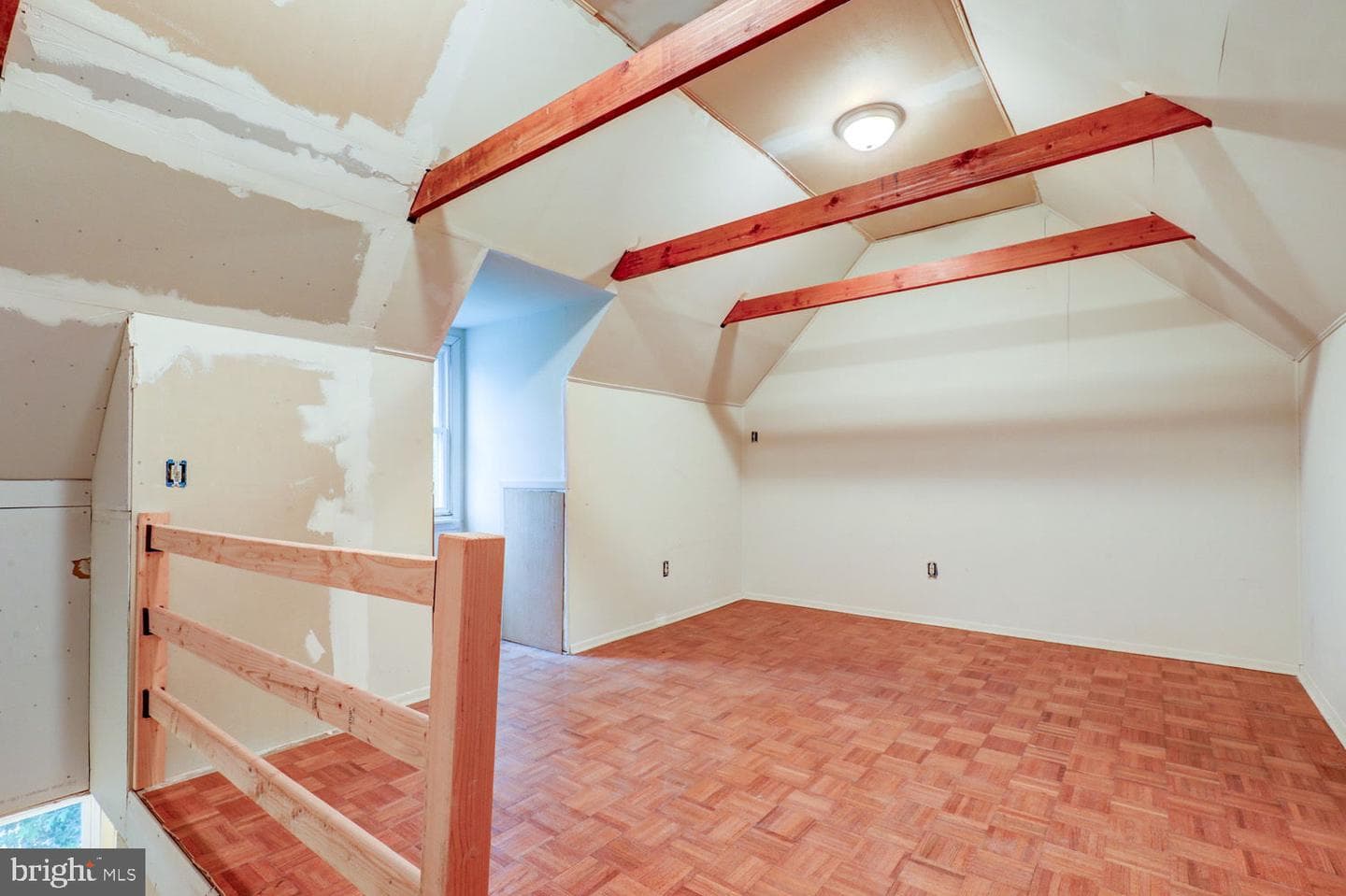 867 Oak Street photo 17