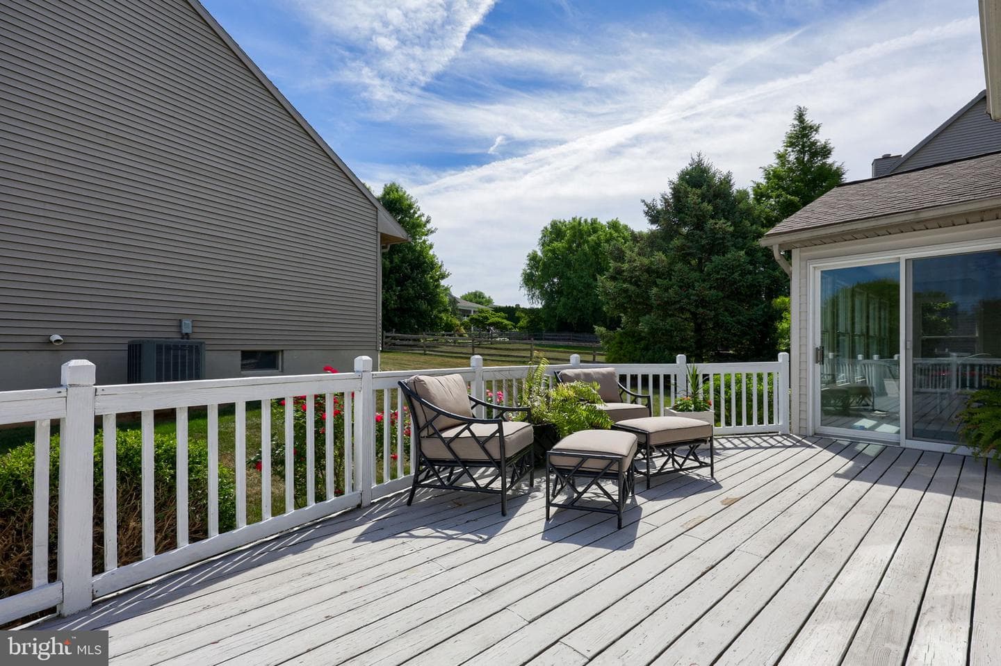 1015 Martin Avenue photo 49