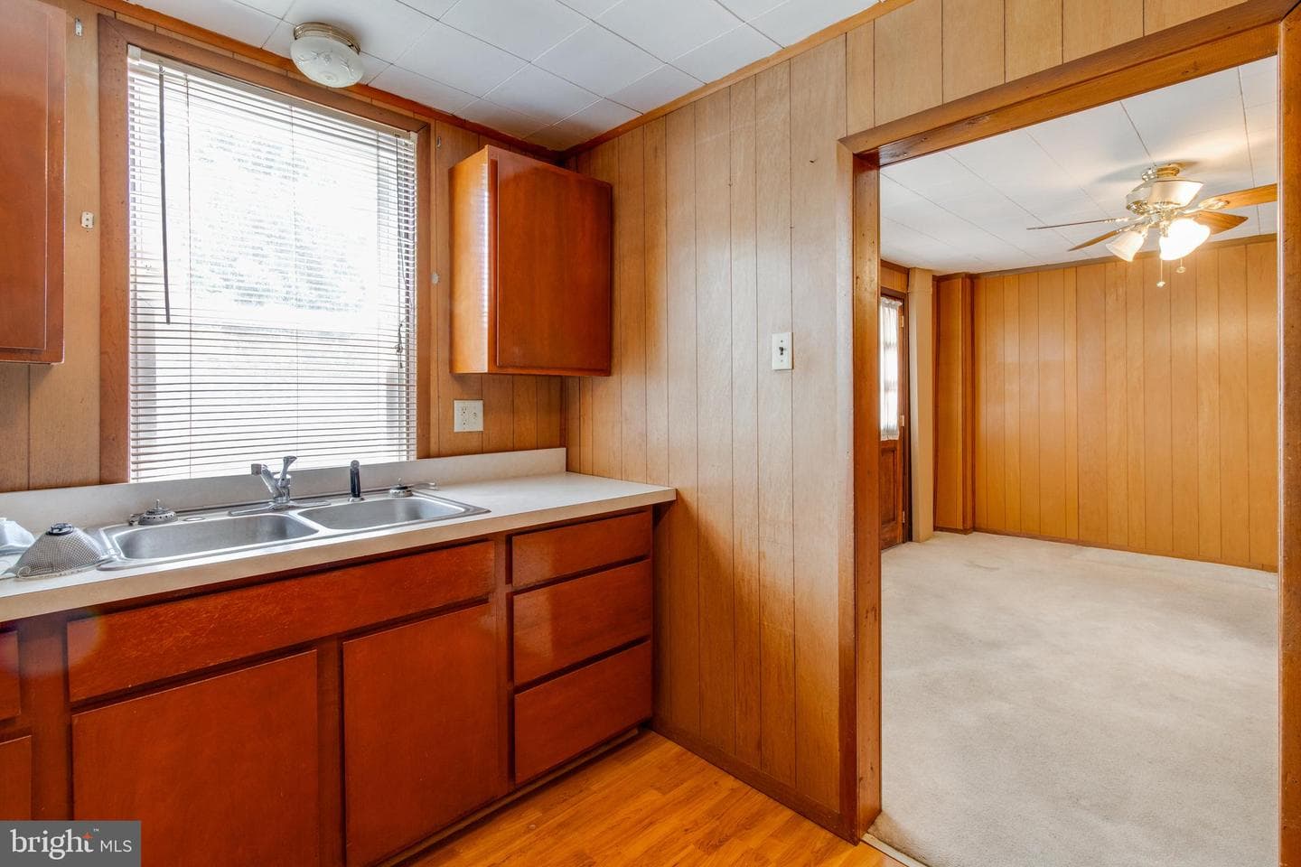 513 E Market Street photo 9