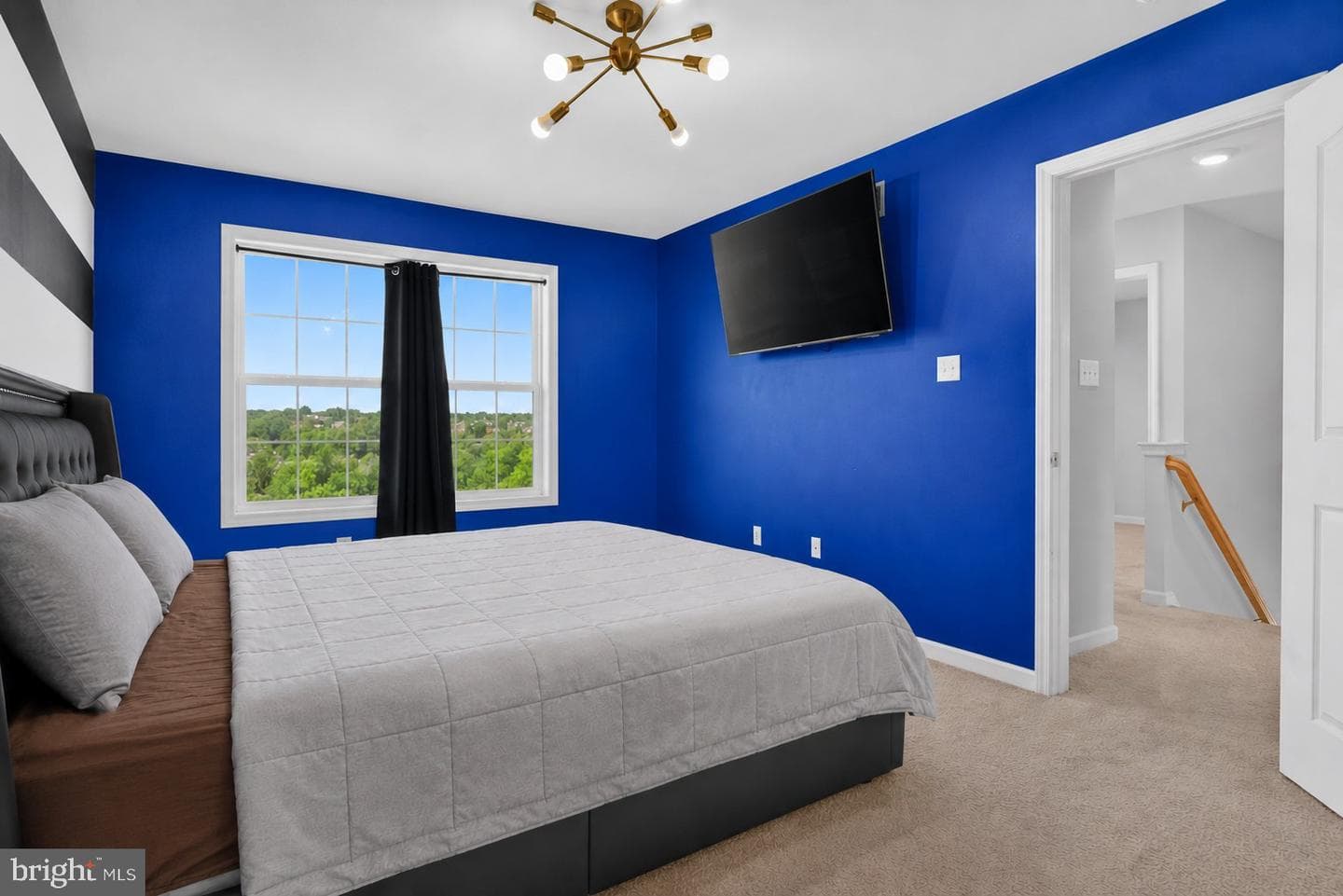 303 Magnolia Lane photo 16