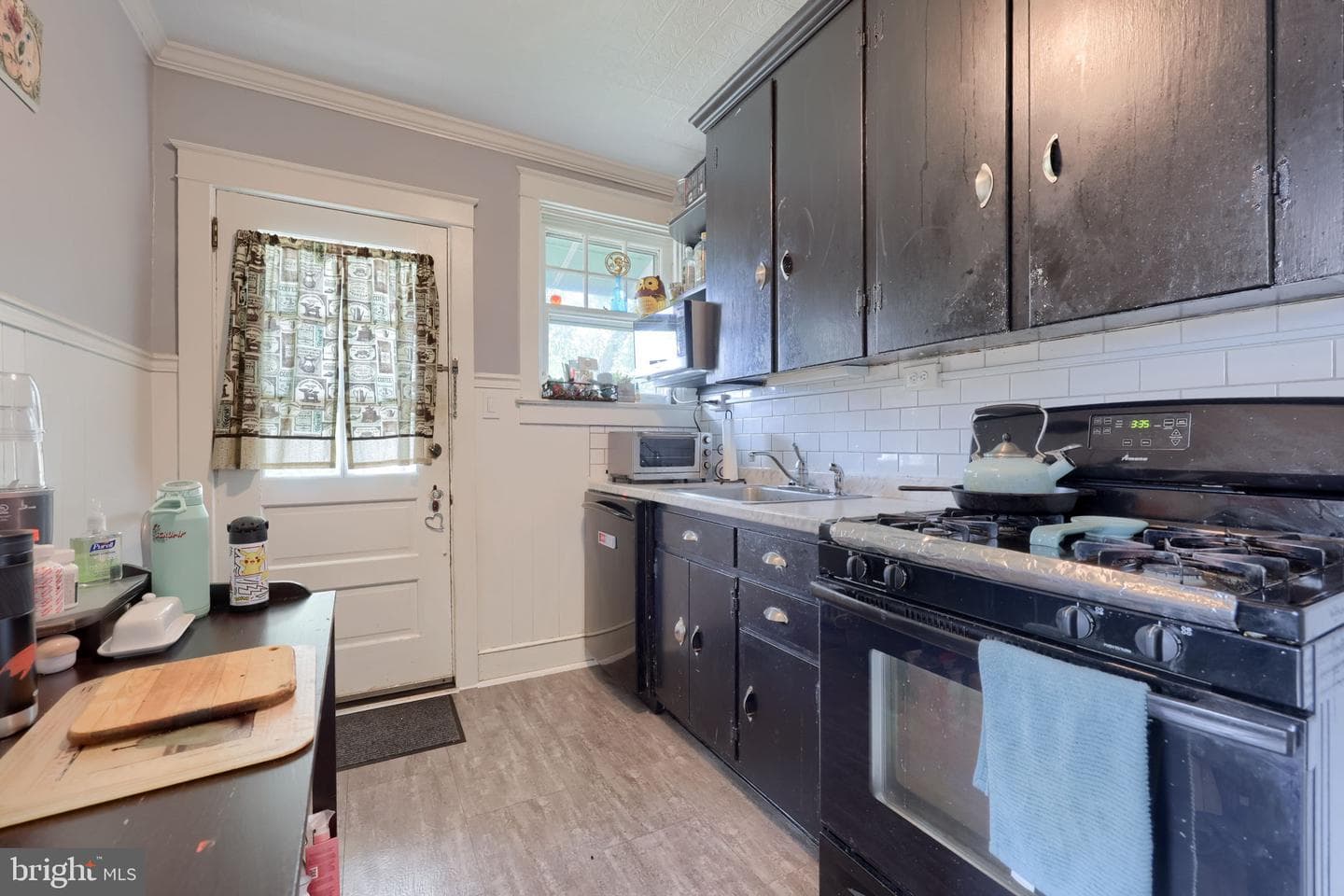 841 3rd Street photo 17
