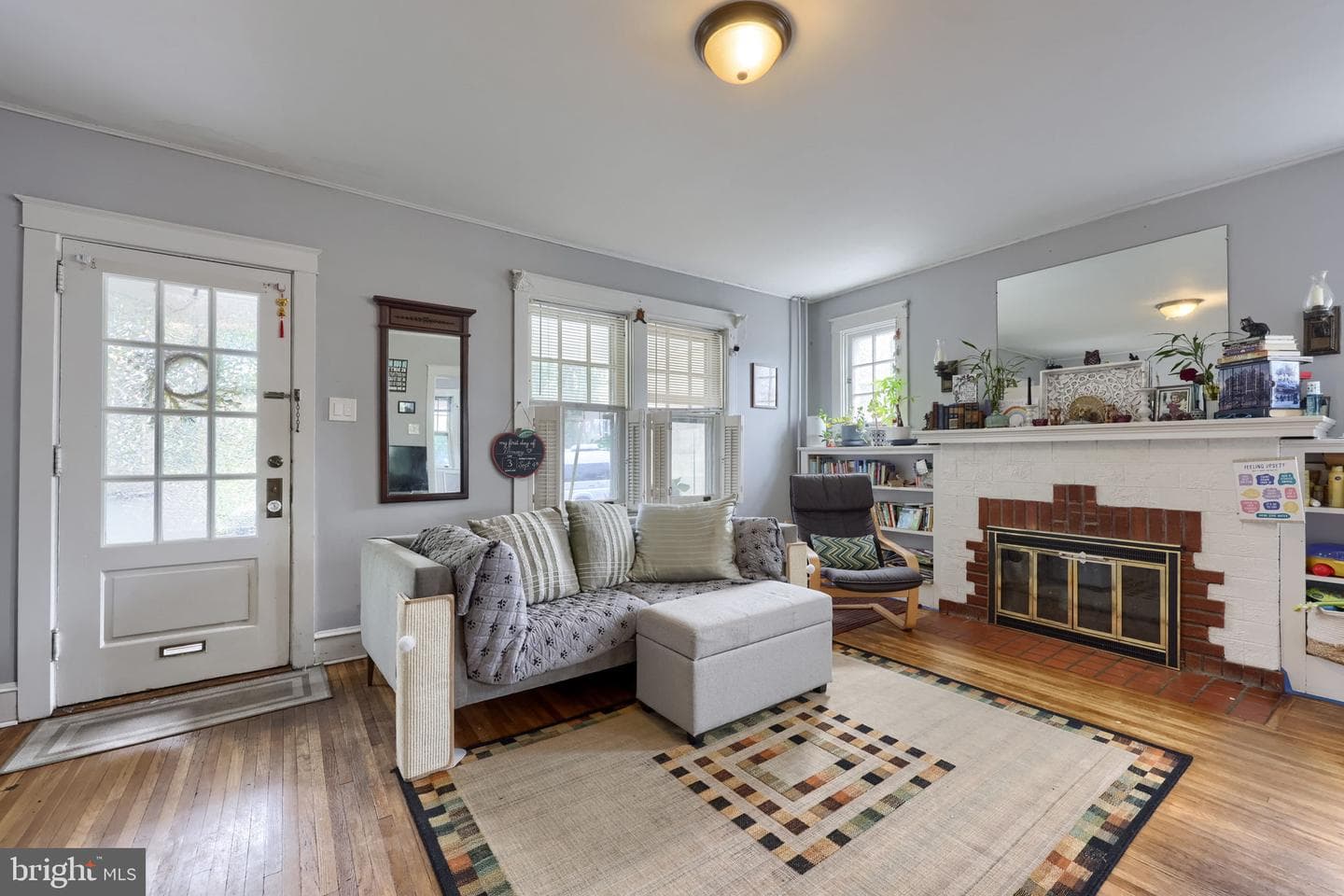 841 3rd Street photo 8